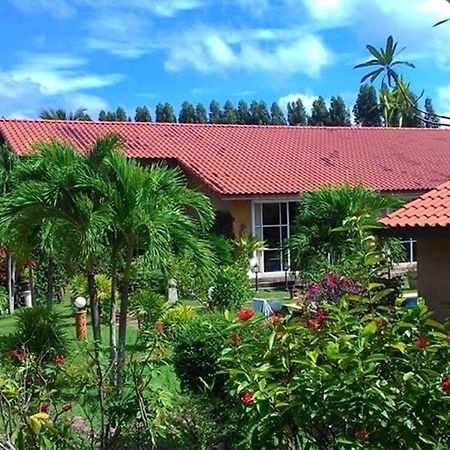 Pictory Garden Resort Sattahip Exterior photo