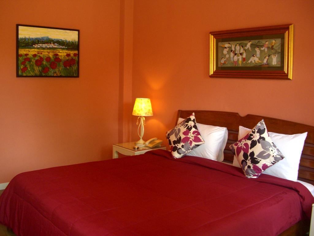 Pictory Garden Resort Sattahip Exterior photo